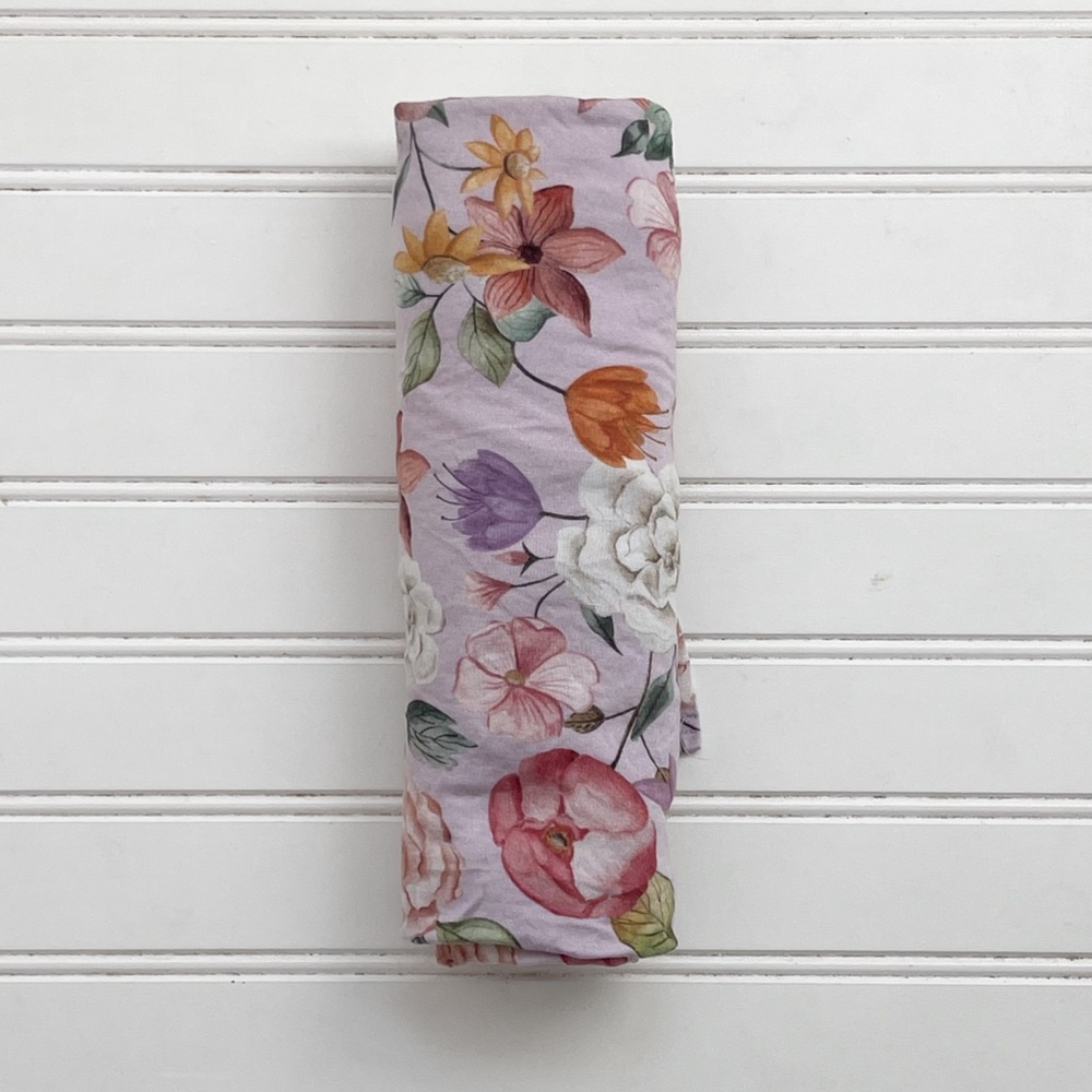 POSH PEANUT VGUC Bamboo Rose Print Swaddle Blanket